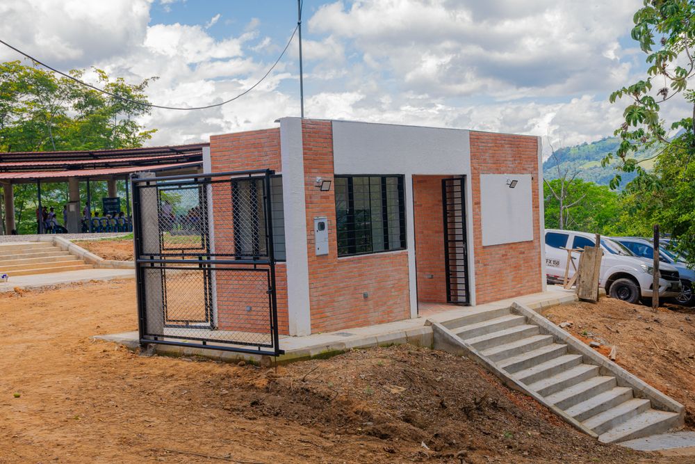 LA VITRINA CAMPESINA DE LA ZONA MEDIA DE BETULIA AVANZA CON PASO FIRME: LÍDERES Y ALIADOS CONSOLIDAN SU COMPROMISO EN ENTREGA INICIAL DE OBRA - Imagen 2