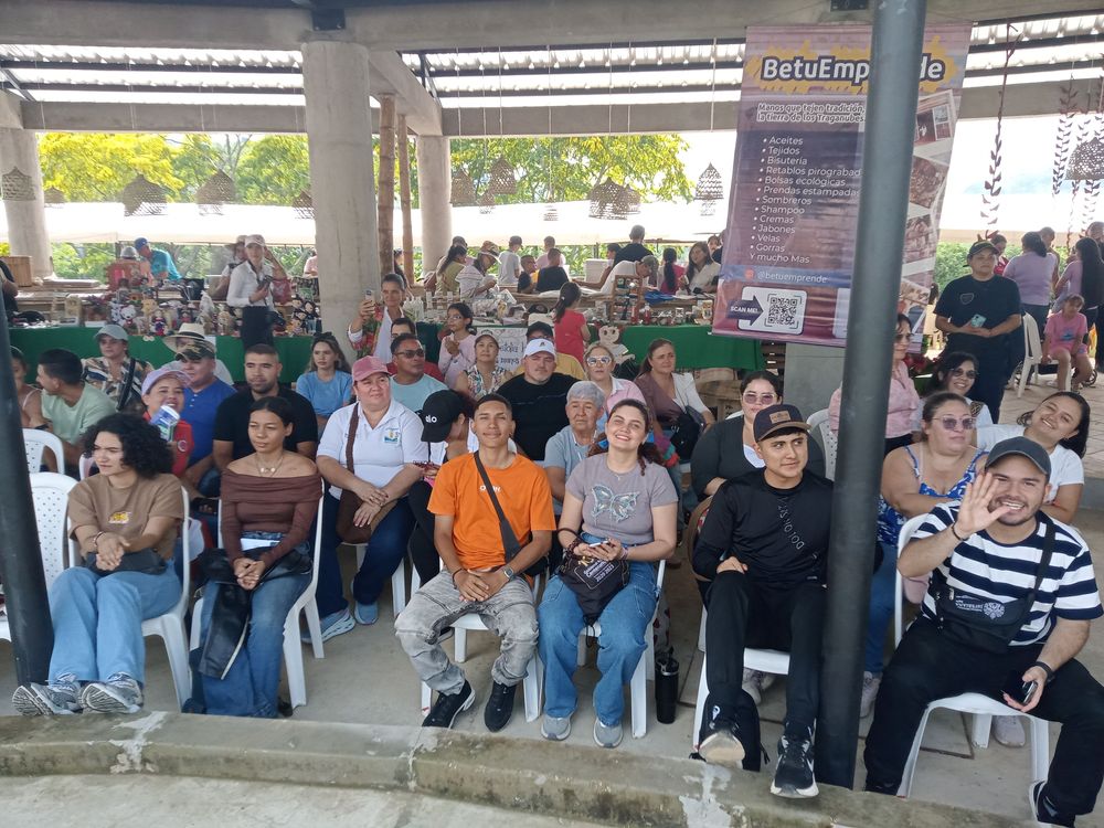 ASOVITRINA DEMUESTRA QUE CUANDO LA COMUNIDAD CAMPESINA SE UNE, LOS SUEÑOS SE HACEN REALIDAD - Imagen 12