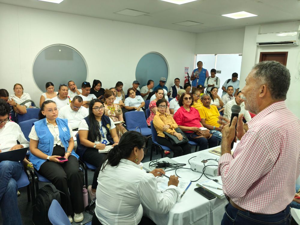 Primer encuentro regional de consejeros de paz
CONSEJOS TERRITORIALES DE PAZ DEL MAGDALENA MEDIO TRAZAN NUEVOS CAMINOS DE ARTICULACIÓN REGIONAL

 - Imagen 7