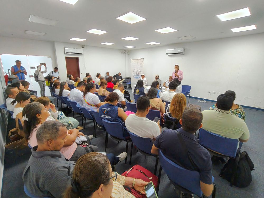Primer encuentro regional de consejeros de paz
CONSEJOS TERRITORIALES DE PAZ DEL MAGDALENA MEDIO TRAZAN NUEVOS CAMINOS DE ARTICULACIÓN REGIONAL

 - Imagen 3