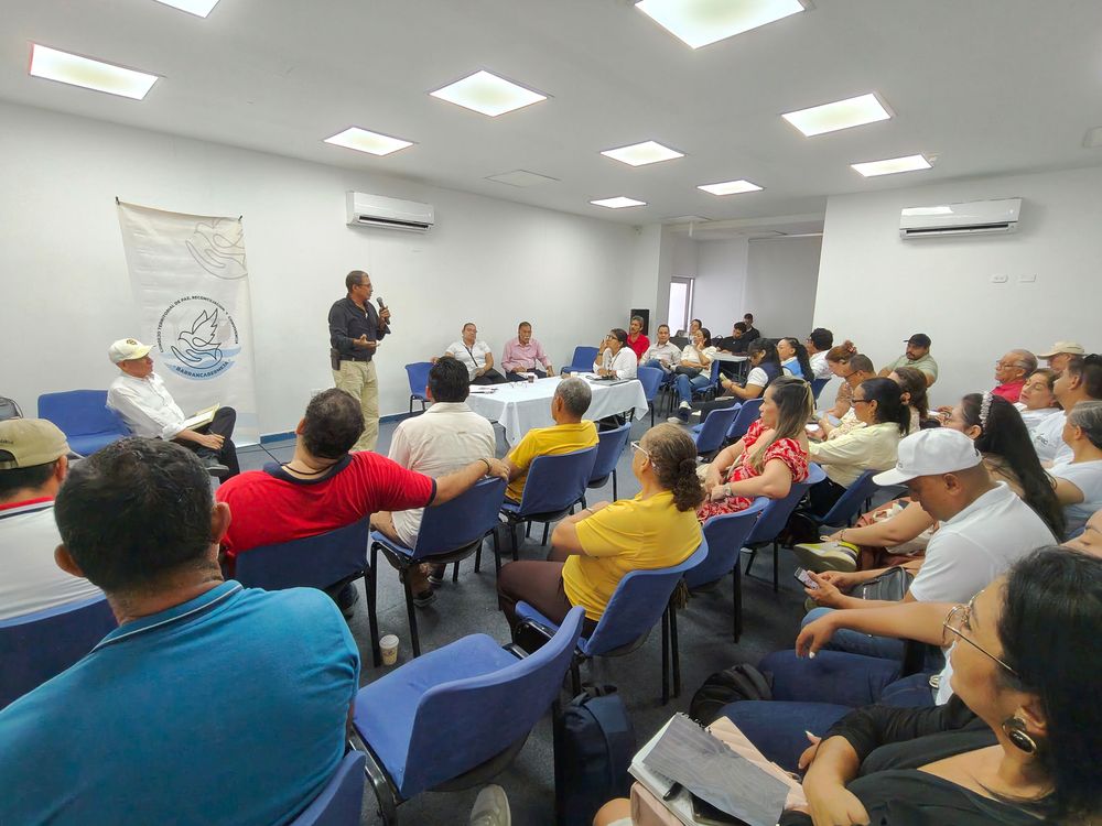 Primer encuentro regional de consejeros de paz
CONSEJOS TERRITORIALES DE PAZ DEL MAGDALENA MEDIO TRAZAN NUEVOS CAMINOS DE ARTICULACIÓN REGIONAL

 - Imagen 2