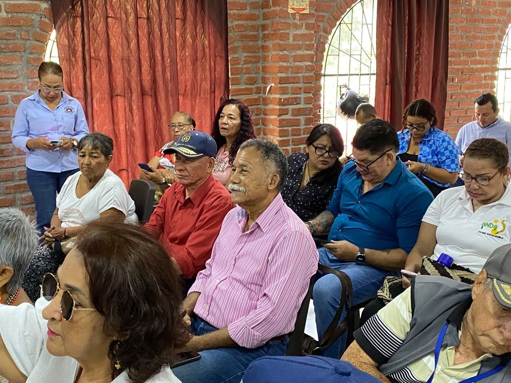 CAMINAMOS POR LA PAZ PORQUE LA PAZ TAMBIÉN SE CONSTRUYE DANDO PASOS JUNTOS - Imagen 7