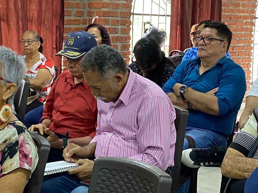 CAMINAMOS POR LA PAZ PORQUE LA PAZ TAMBIÉN SE CONSTRUYE DANDO PASOS JUNTOS - Imagen 3